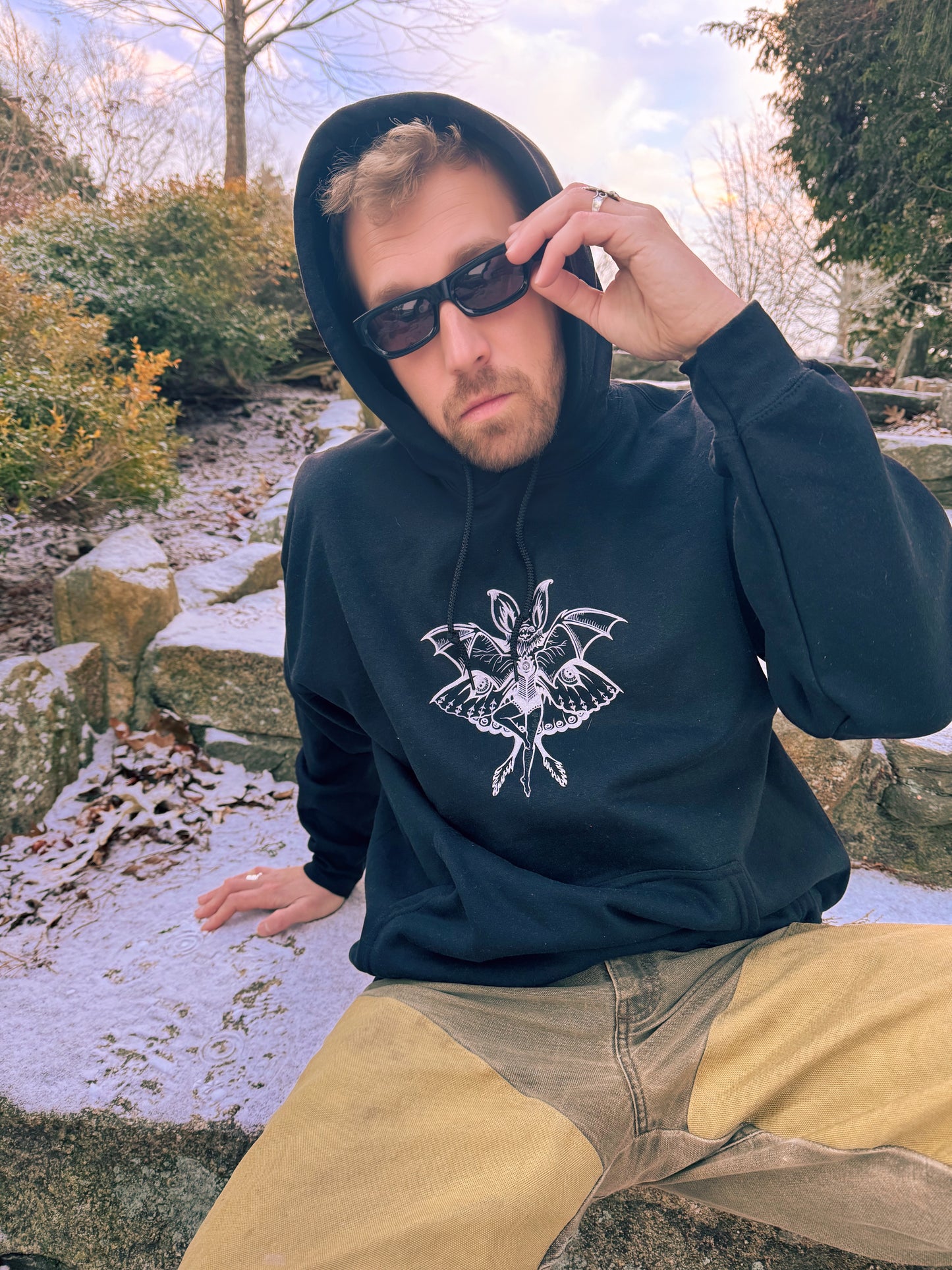 HOODIE - batterfly