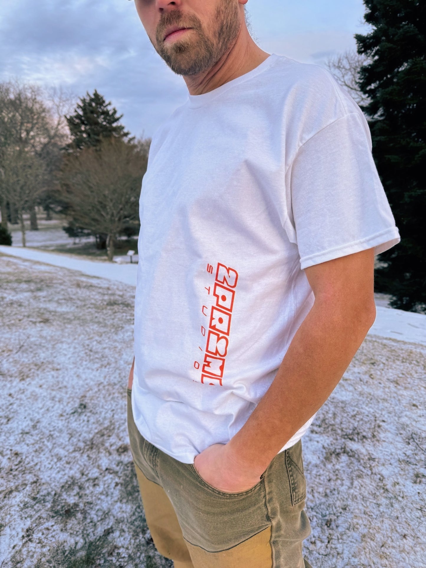 COTTON TEE - SPIKEY SPINE